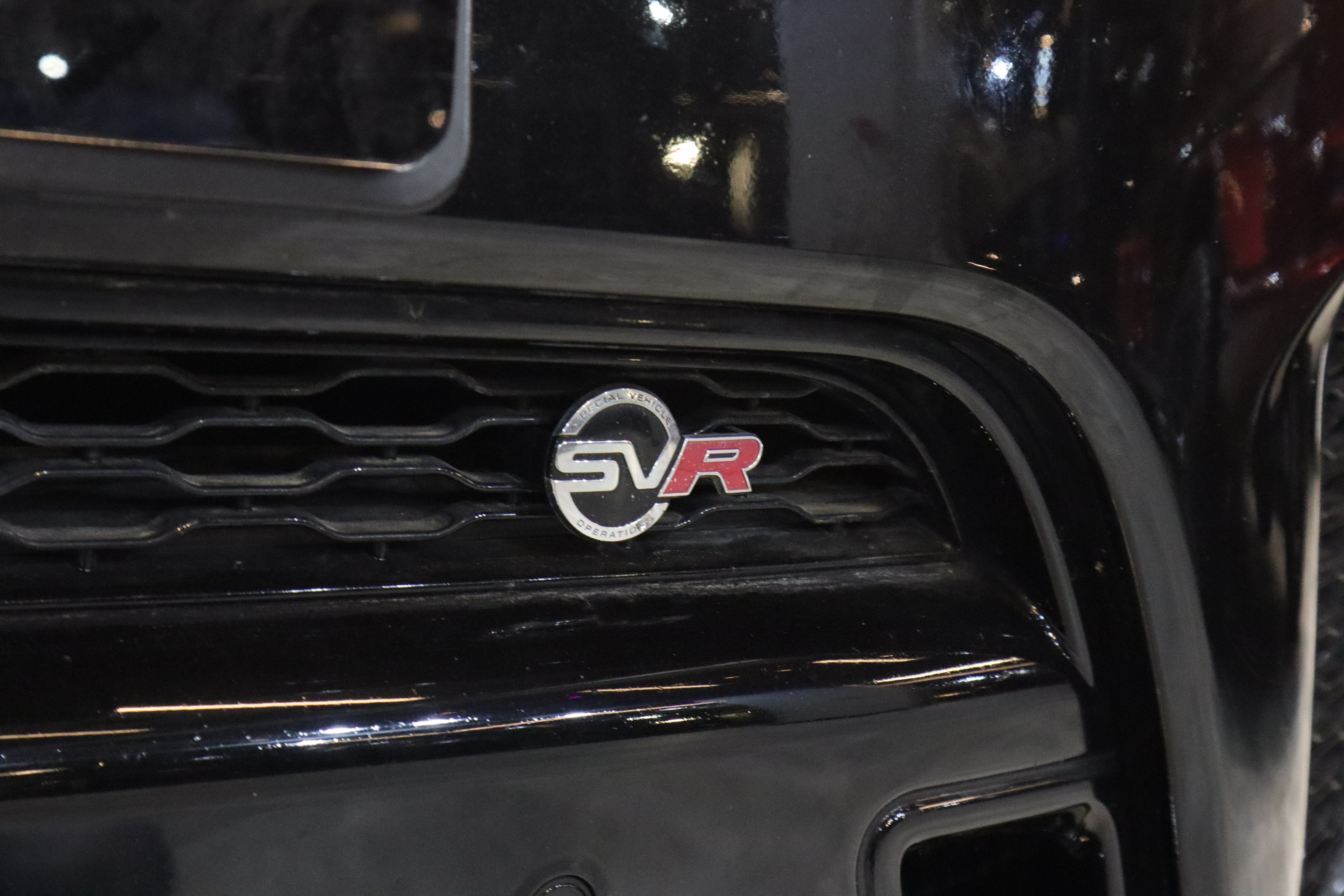 Range Rover SVR 2023